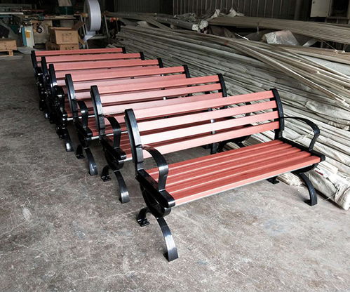 濟南新民力 值得信賴的圍樹防腐木公園椅與健身器材專業(yè)廠家